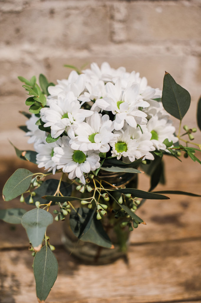 Babys Breath Alternatives - Daisy Spray Mum Seeded Eucalyptus Boxwood